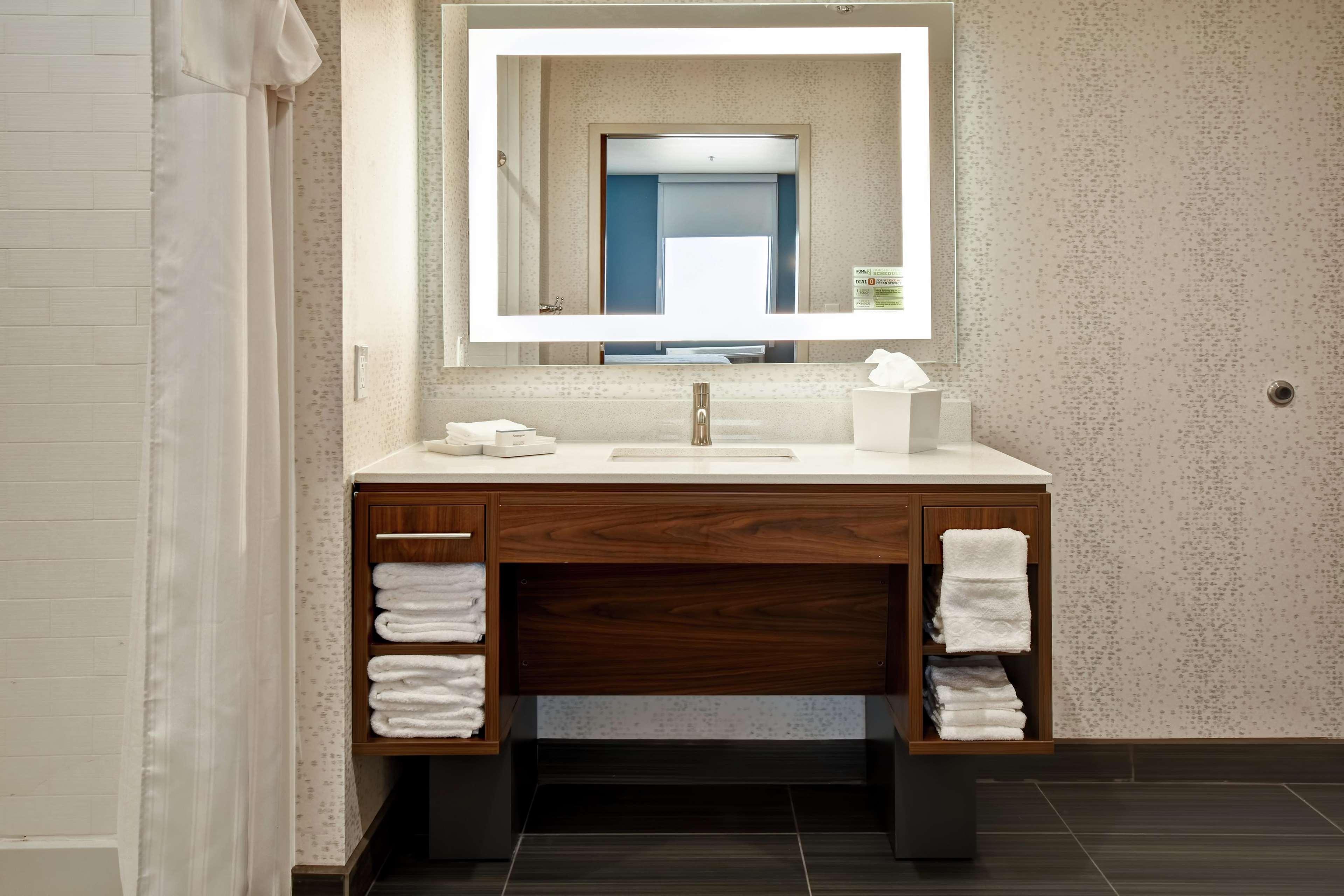 Home2 Suites By Hilton Oklahoma City Airport Buitenkant foto