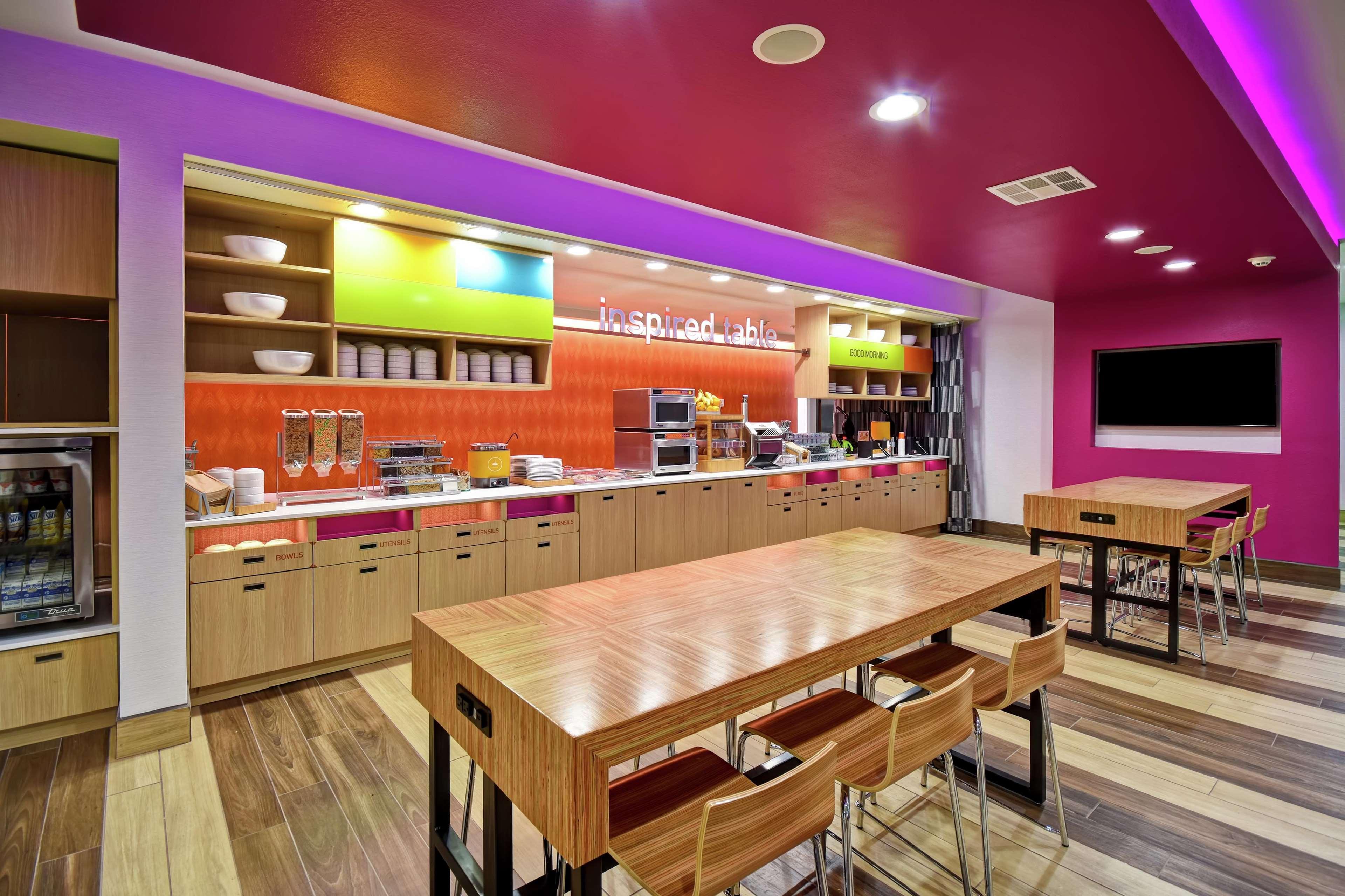 Home2 Suites By Hilton Oklahoma City Airport Buitenkant foto
