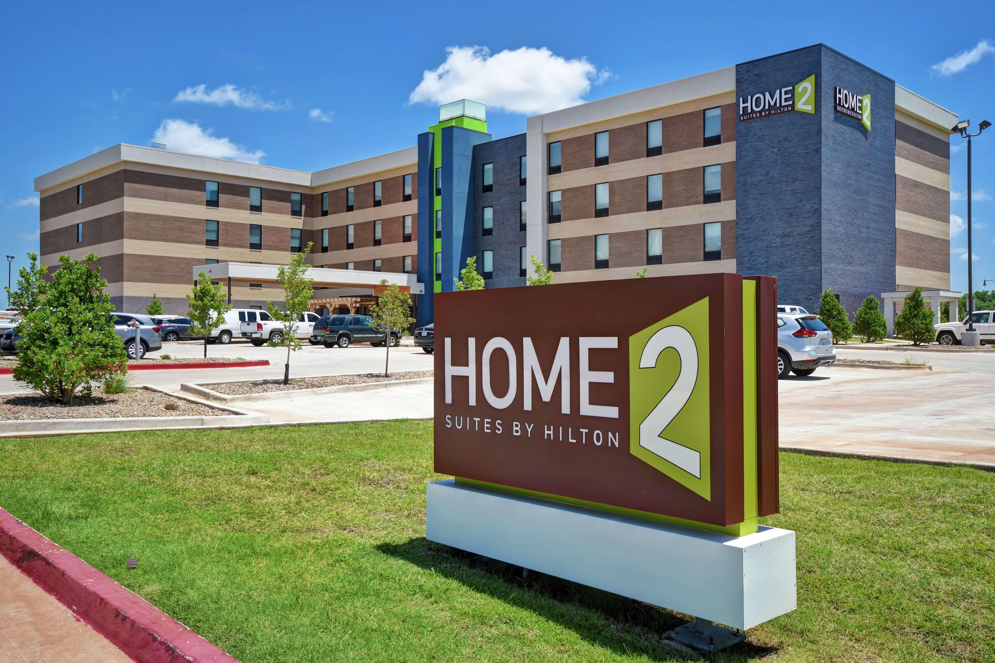Home2 Suites By Hilton Oklahoma City Airport Buitenkant foto