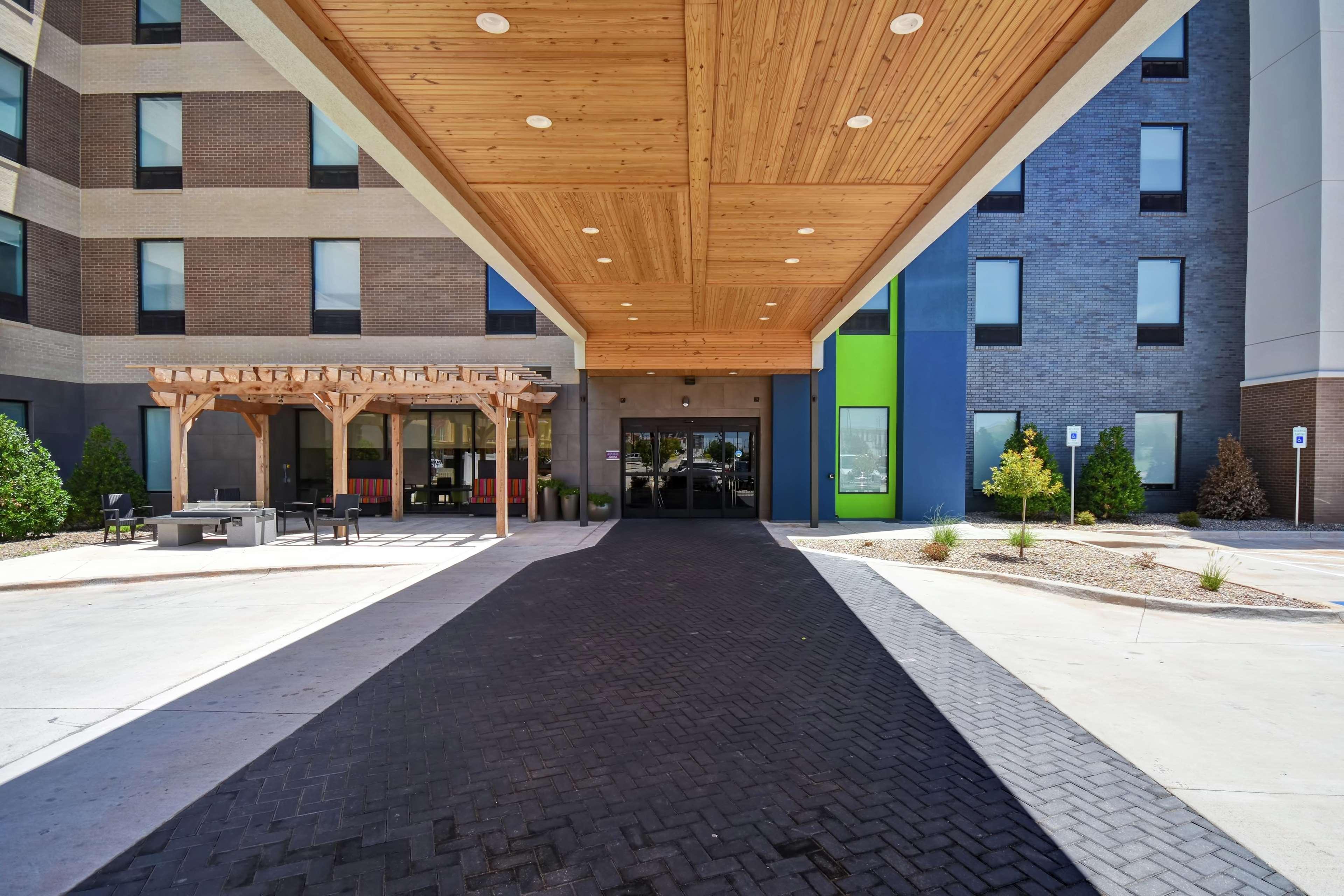Home2 Suites By Hilton Oklahoma City Airport Buitenkant foto