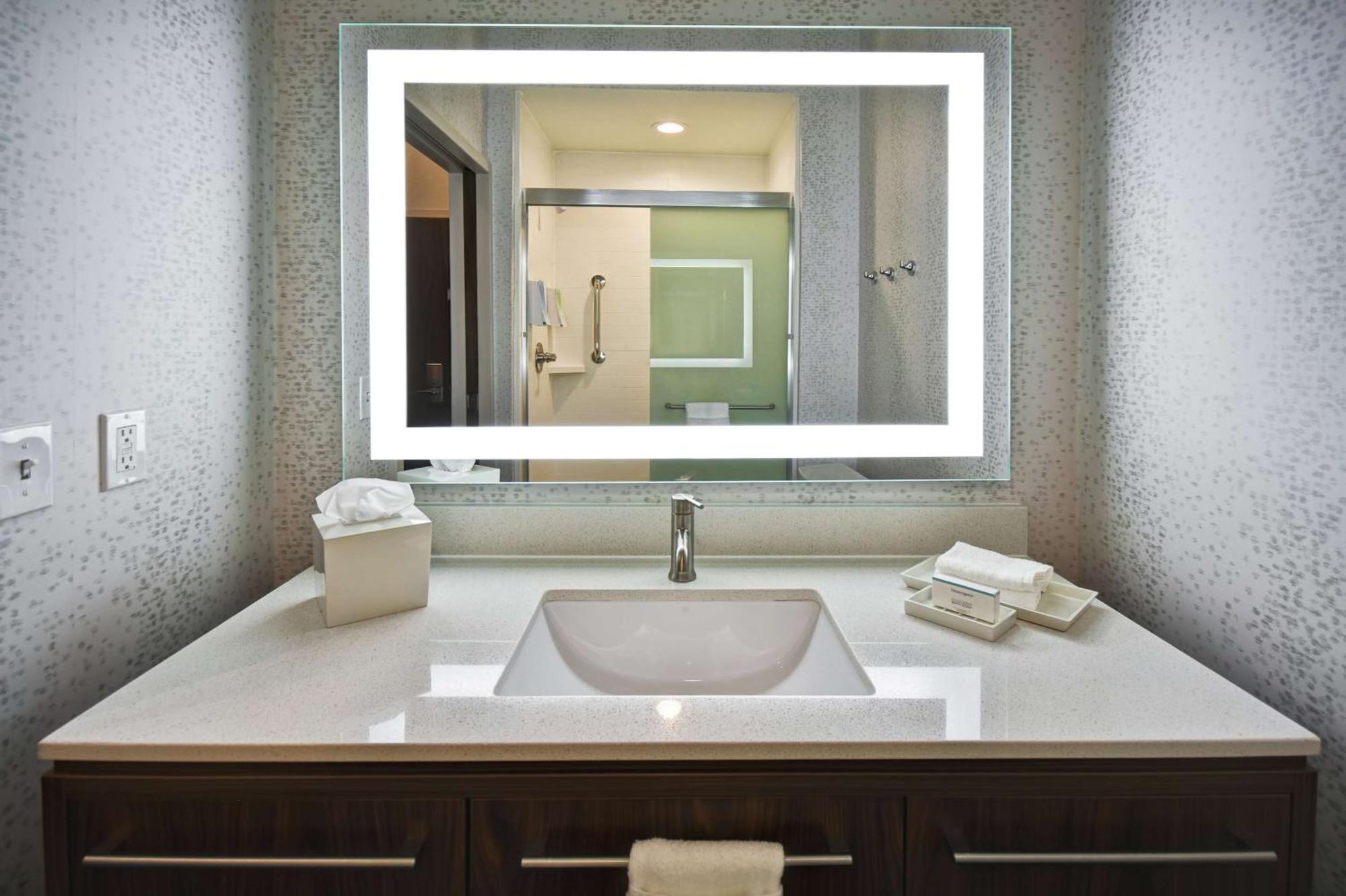 Home2 Suites By Hilton Oklahoma City Airport Buitenkant foto