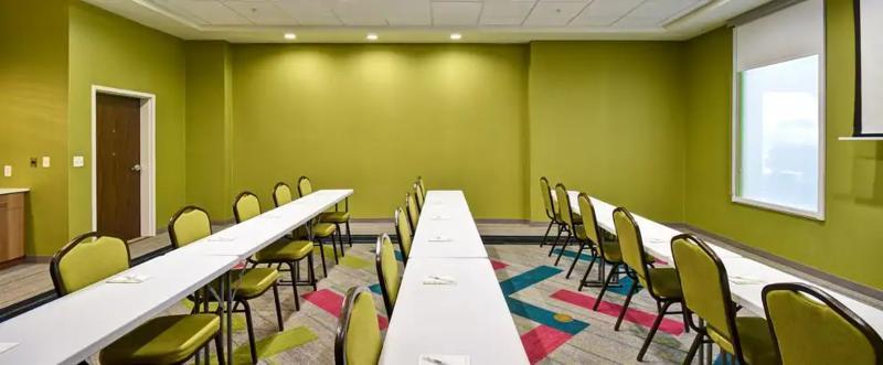 Home2 Suites By Hilton Oklahoma City Airport Buitenkant foto