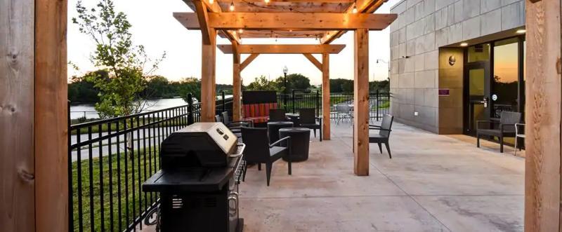 Home2 Suites By Hilton Oklahoma City Airport Buitenkant foto